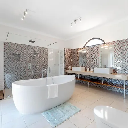 Golf Front Luxury With Heated Pool And Sunset Views Alvor