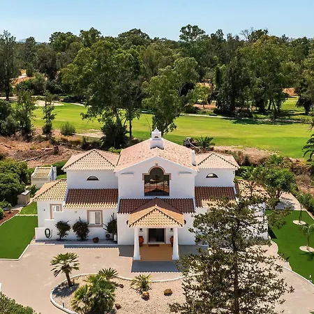 Golf Front Luxury With Heated Pool And Sunset Views Willa