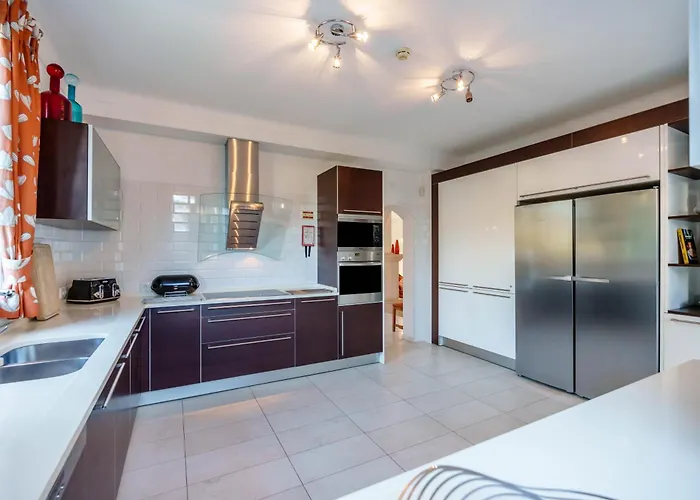 Luxury Penina Golf Villa With Private Pool Alvor